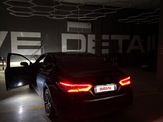 2022 Toyota Camry VIII (XV70) Рестайлинг, чёрный, 2700000 рублей, вид 5