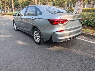 2022 Chevrolet Monza II Рестайлинг, серебристый, 1100010 рублей, вид 2