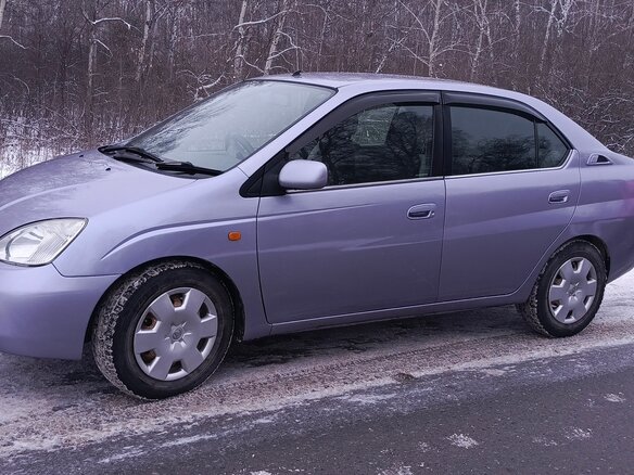 2000 Toyota Prius I Рестайлинг (XW10), серебристый, 350000 рублей - вид 4