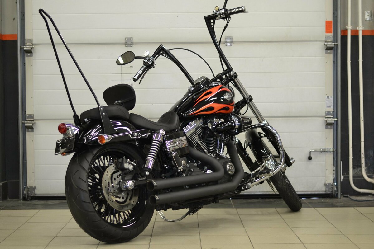 2014 Harley-Davidson Dyna Wide Glide, красный - вид 4.