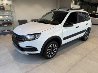 2026 Lada (ВАЗ) Granta Cross I Рестайлинг, белый, 1263733 рублей, вид 1