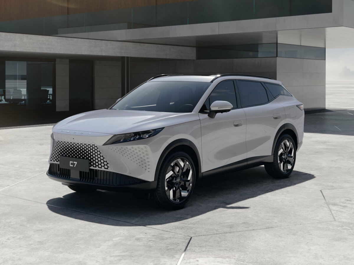 Omoda C7