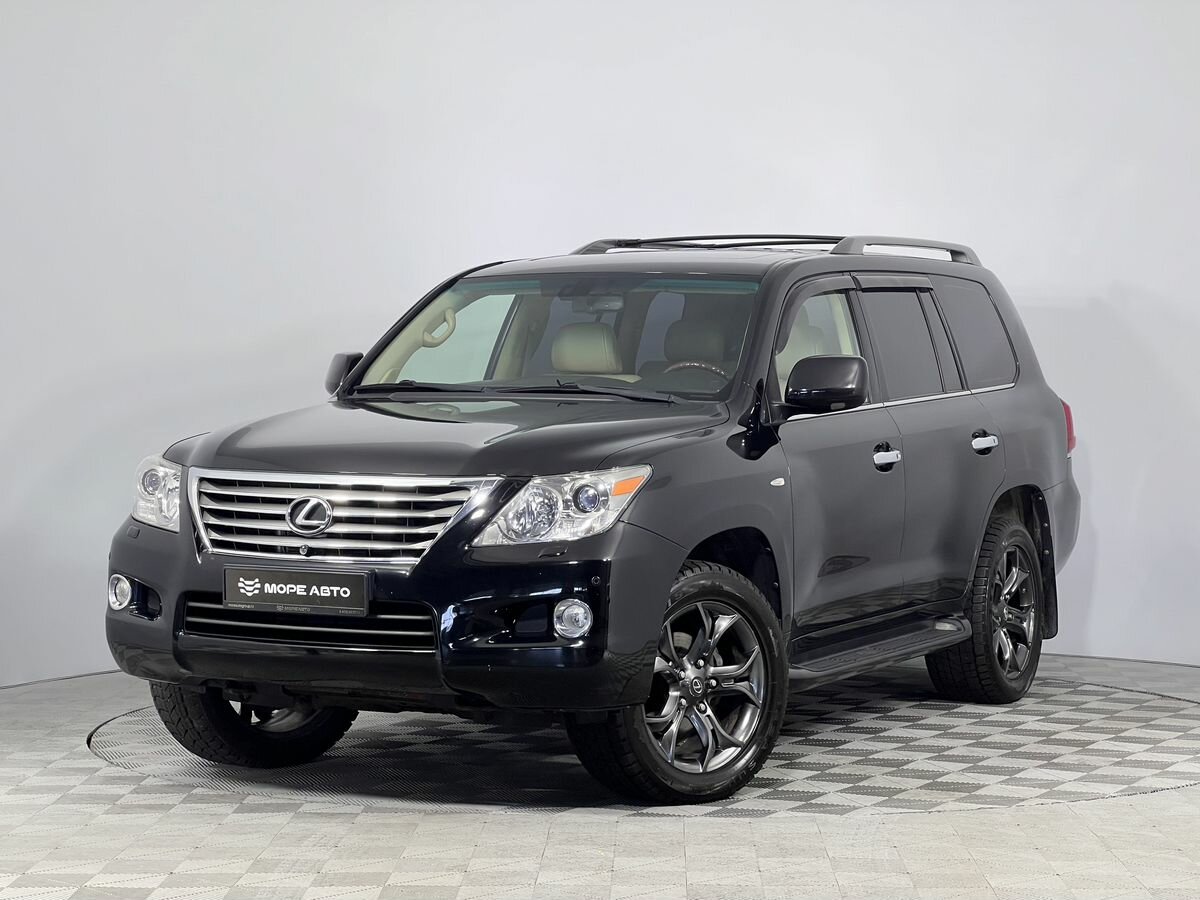 Lexus LX III