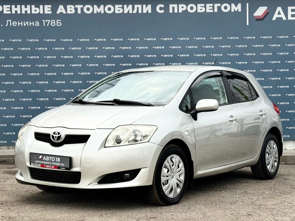 Toyota Auris I