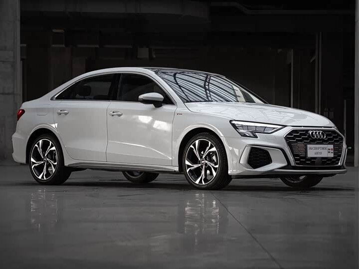 Audi A3 35 TFSI Long IV (8Y)