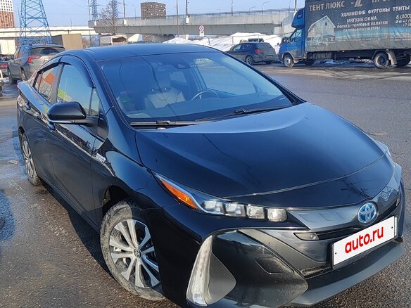 2021 Toyota Prius PHV ZVW52 Prime IV (XW50), чёрный, 2900000 рублей - вид 2