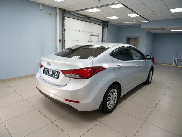2013 Hyundai Elantra V (MD) Рестайлинг, серебристый, 1049000 рублей - вид 2