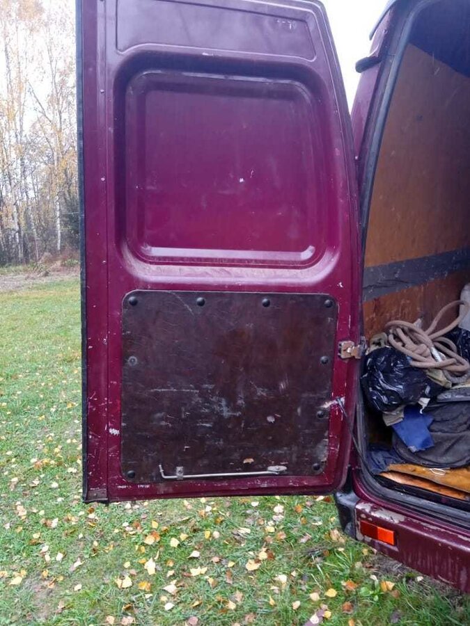 Купить б/у ГАЗ ГАЗель (2705) бензин механика в Москве: пурпурный ...