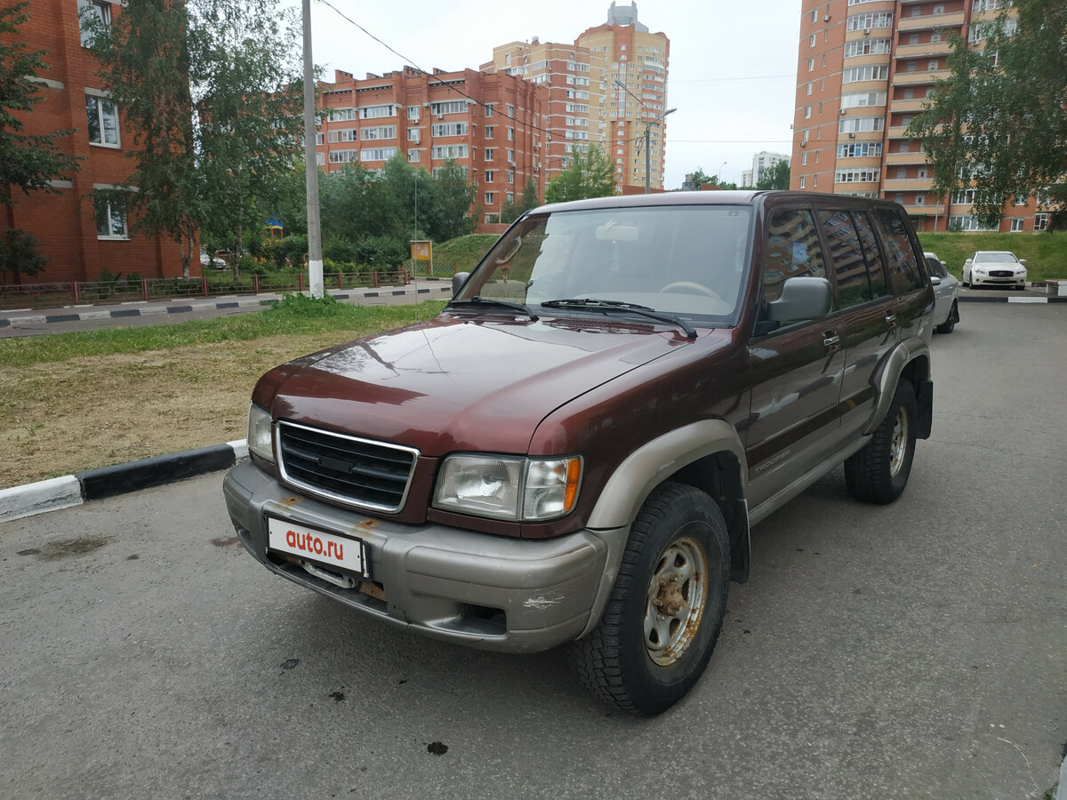 Исузу джип 2005