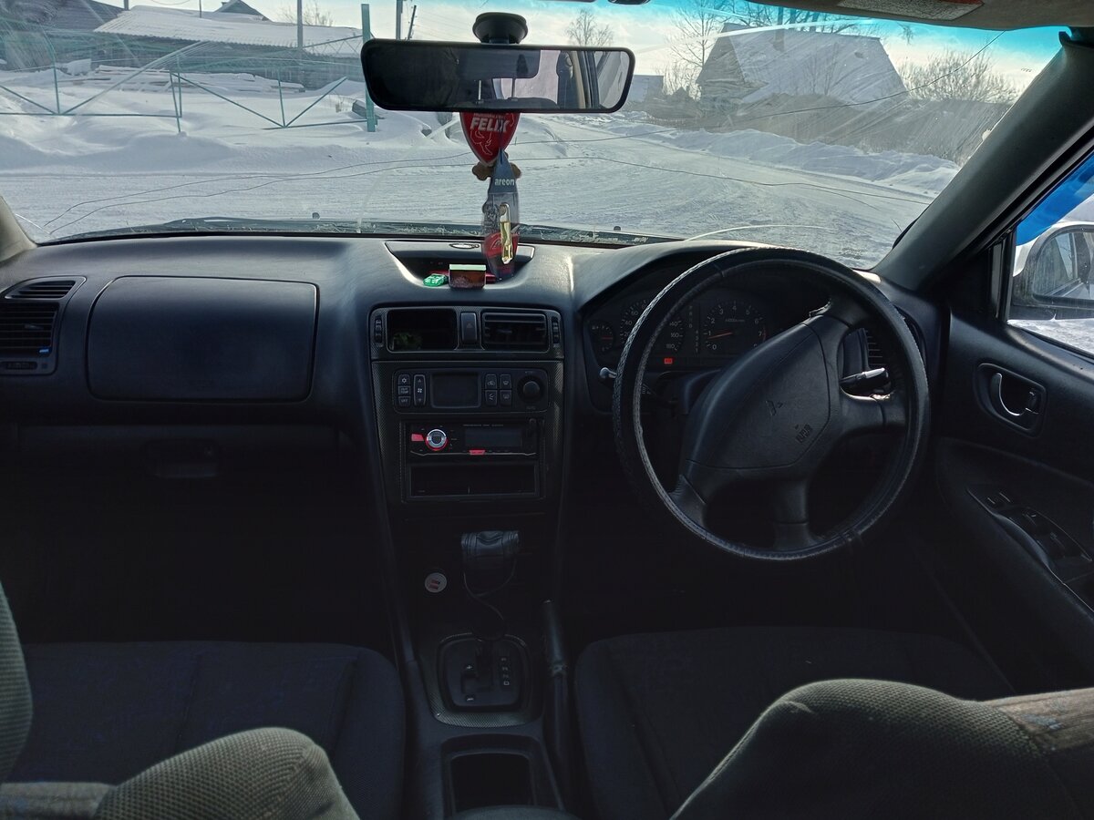 Купить б/у Mitsubishi Galant VIII Рестайлинг 2.0 AT (137 л.с.) бензин ...