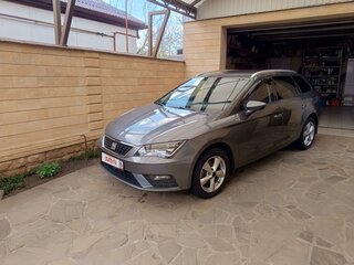 2017 SEAT Leon III Рестайлинг, серый, 1650000 рублей, вид 1