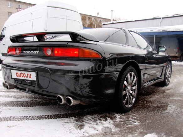 1999 Mitsubishi 3000 GT II, чёрный - вид 4