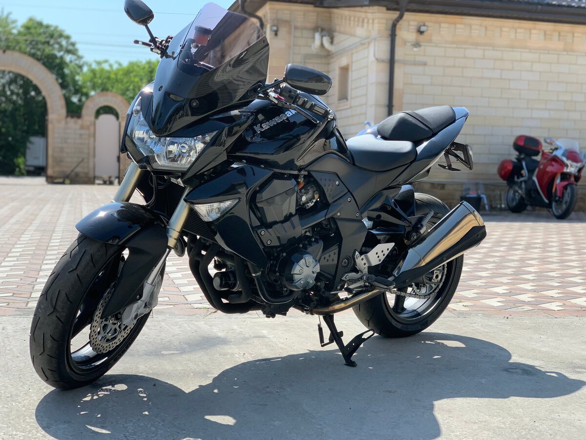 Kawasaki z1000 Black