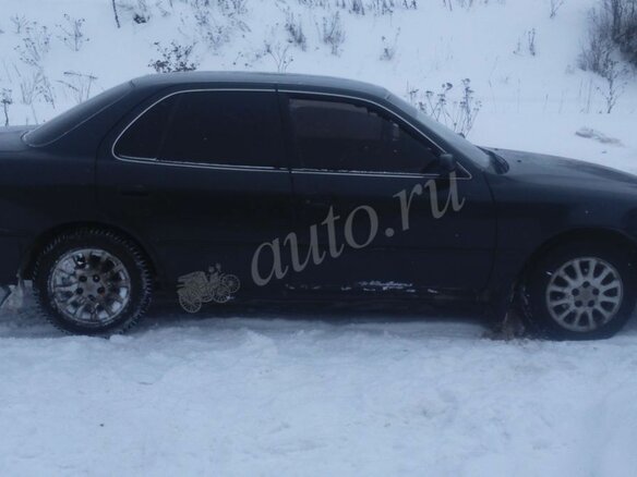 1994 Toyota Camry III (XV10), фиолетовый - вид 1