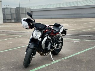 2014 MV Agusta Brutale 800, красный, 800000 рублей, вид 1