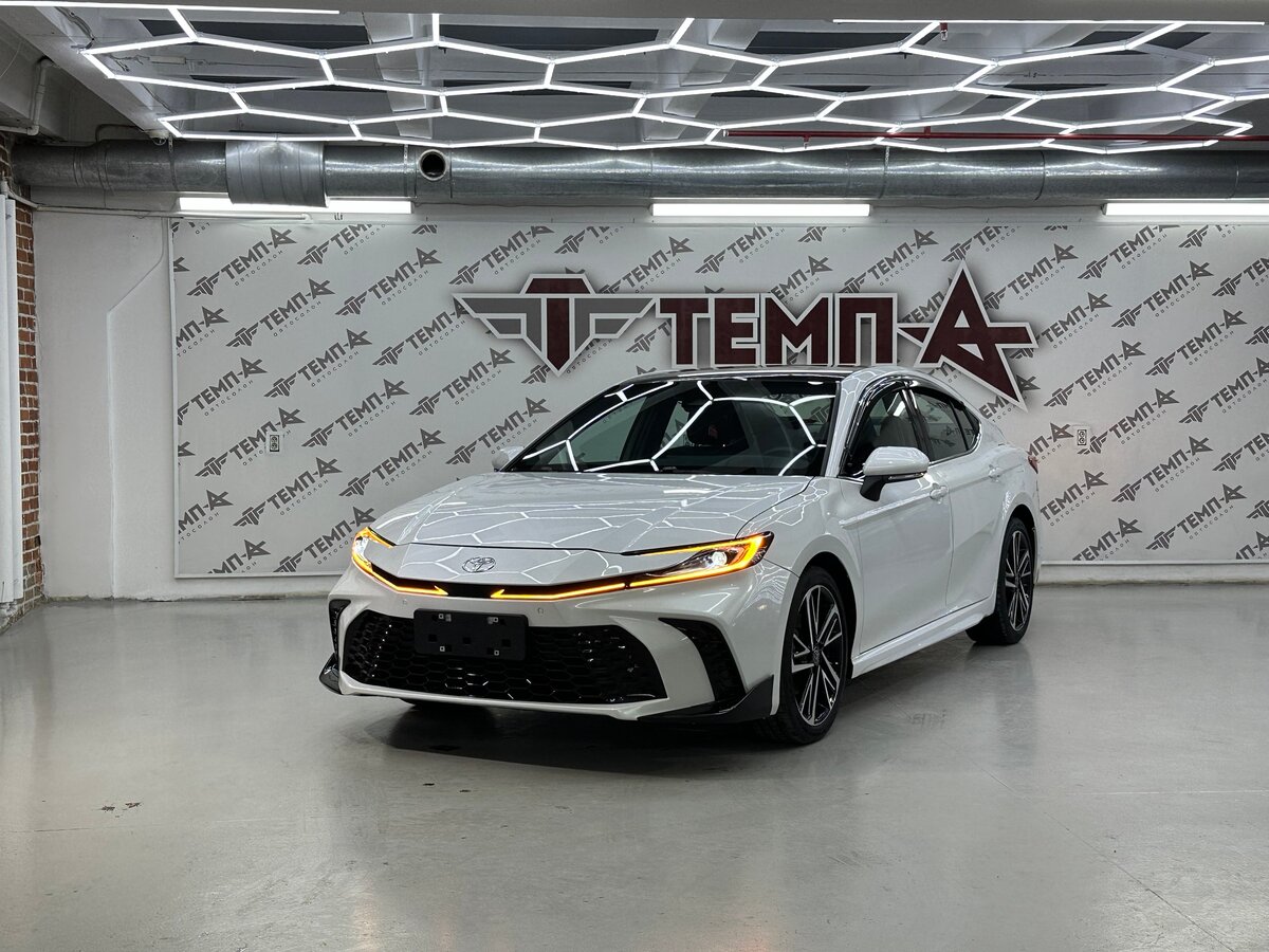 Toyota Camry IX (XV80) China Market