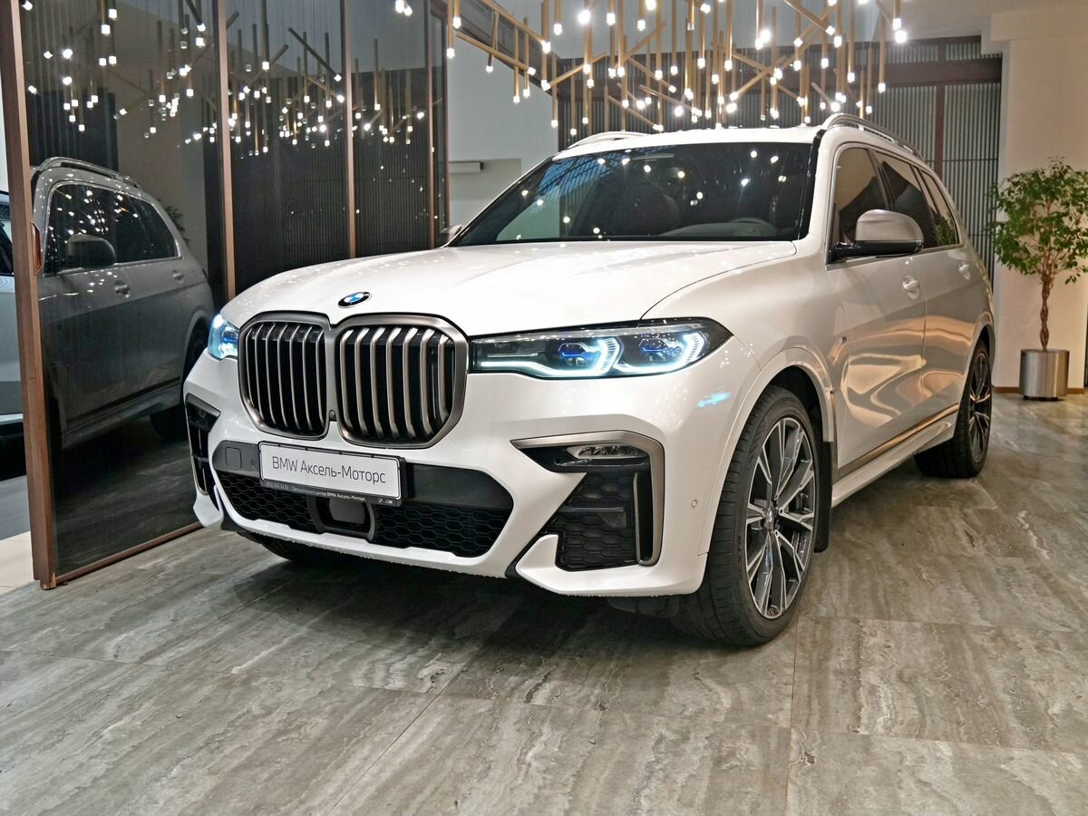 BMW X7 M50d I (G07)
