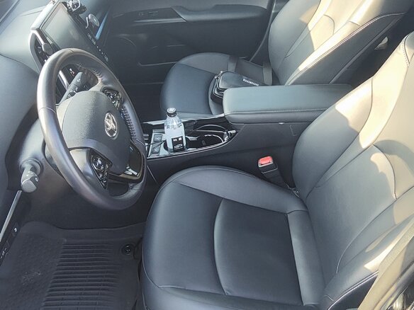 2021 Toyota Prius PHV ZVW52 Prime IV (XW50), чёрный, 2900000 рублей - вид 15