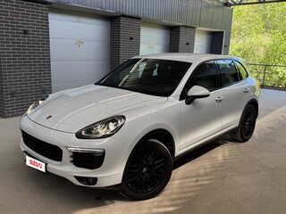 2015 Porsche Cayenne II Рестайлинг (958), белый, 4390000 рублей, вид 1