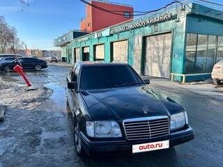 1992 Mercedes-Benz W124 200, чёрный, 245000 рублей, вид 1