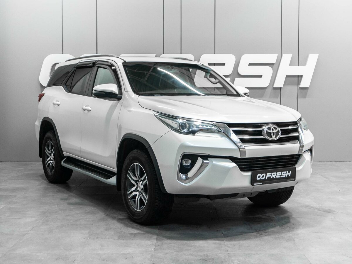 Toyota Fortuner II