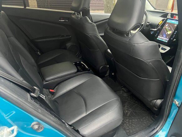 2018 Toyota Prius PHV ZVW52 IV (XW50), голубой, 1930000 рублей - вид 19