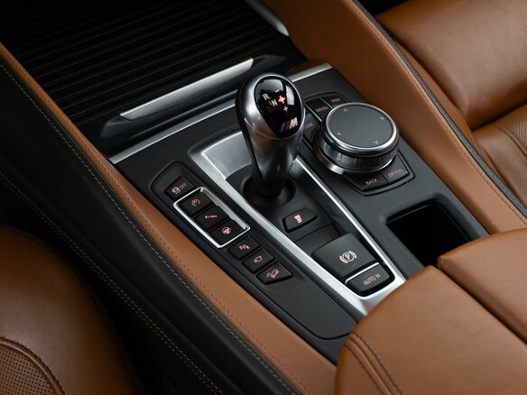 2018 BMW X6 M II (F86), чёрный, 4828444 рублей - вид 26