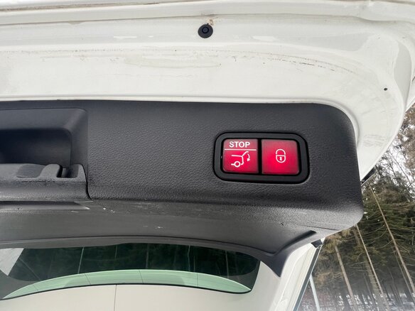 2015 Mercedes-Benz GLE 350 d I (W166), белый, 3500000 рублей - вид 12