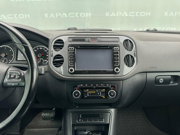 2013 Volkswagen Tiguan I Рестайлинг, белый, 1195000 рублей - вид 9