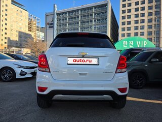 2021 Chevrolet Trax I Рестайлинг, белый, 1030000 рублей, вид 3