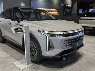2025 Exeed RX, серый, 5594300 рублей, вид 2