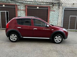 2012 Renault Sandero Stepway I, красный, 545000 рублей, вид 4