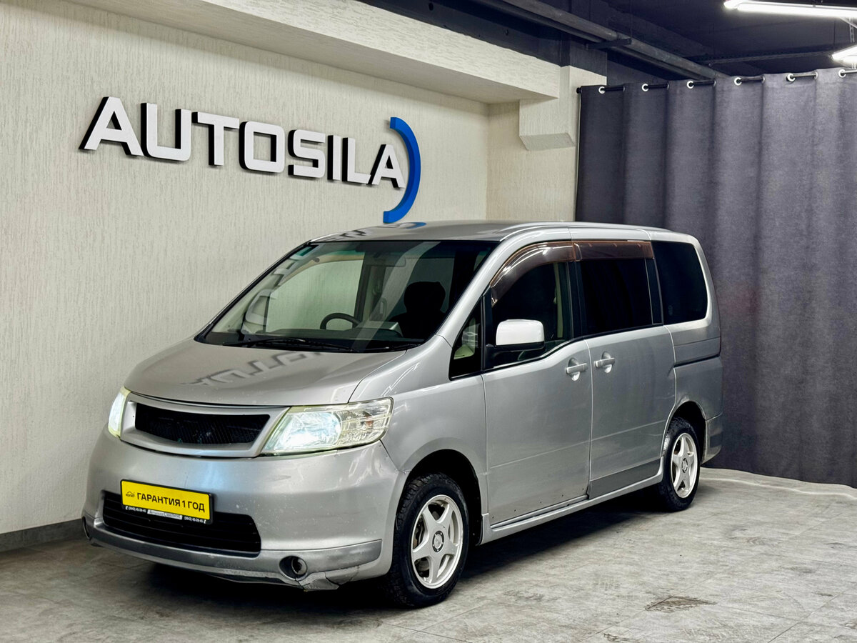 Nissan Serena III (C25)