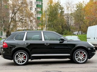 2007 Porsche Cayenne Turbo I Рестайлинг (957), чёрный, 3000000 рублей, вид 3