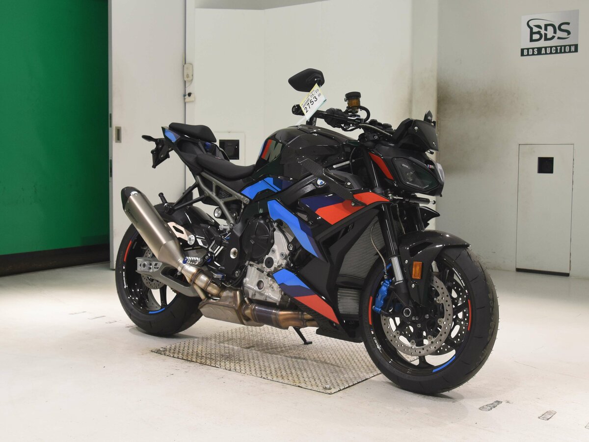 BMW M 1000 R