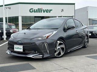 2022 Toyota Prius IV Рестайлинг (XW50), серый, 1500111 рублей, вид 1