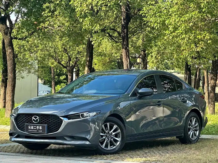 Mazda 3 Axela IV (BP)