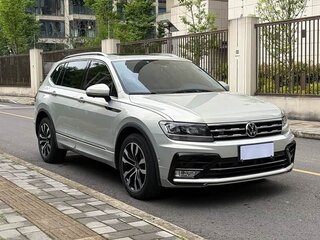2021 Volkswagen Tiguan L II (China Market), бежевый, 1650333 рублей, вид 1