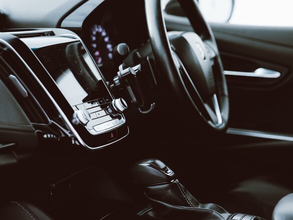 2018 Toyota Crown XV (S220), чёрный, 3250000 рублей - вид 10