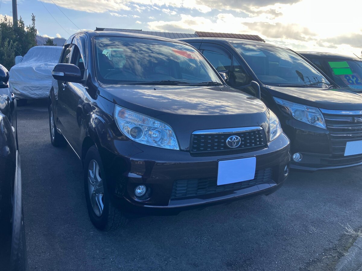 Toyota Rush I