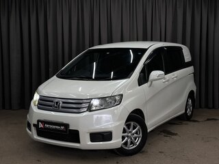 Honda Freed Spike I Рестайлинг