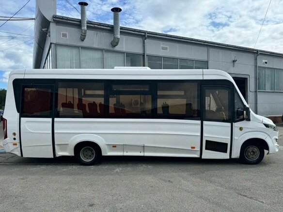 2016 Iveco Daily, белый, 2200000 рублей - вид 1