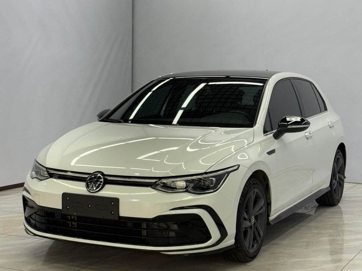 Volkswagen Golf VIII