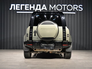 2020 Land Rover Defender 110 II, зелёный, 5655000 рублей, вид 5
