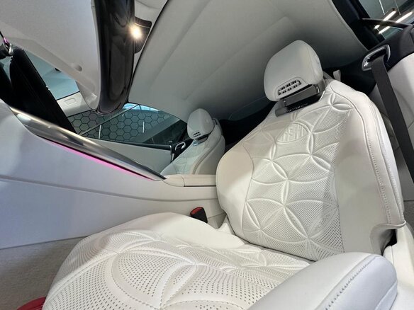 2025 Mercedes-Benz Maybach SL SL 680, белый, 35500000 рублей - вид 16