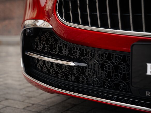 2026 Mercedes-Benz Maybach SL SL 680, красный, 39900000 рублей - вид 13