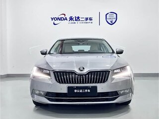 2016 Skoda Superb III, серебристый, 1450777 рублей, вид 1
