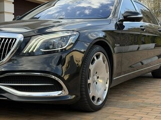 2019 Mercedes-Benz Maybach S-Класс 560 I (X222) Рестайлинг, чёрный, 6000000 рублей, вид 2