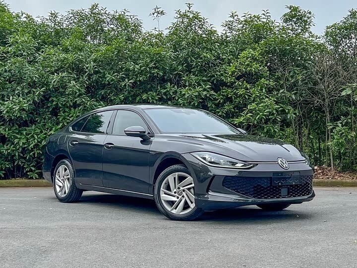 Volkswagen Lamando I Рестайлинг