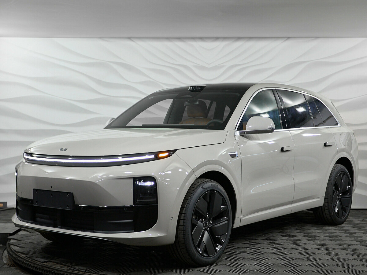 Li Auto (Lixiang) L6